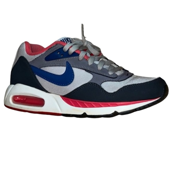 Nike Shoes - Nike Air Sneakers